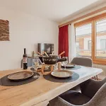 Au Centre De Апартаменты *