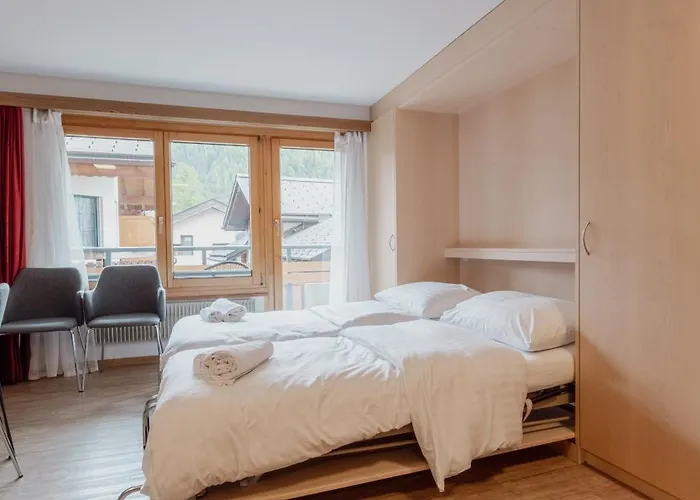 Au Centre De Saas Fee